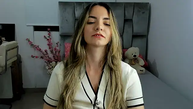 baby-miah online show from January 5, 4:36 am