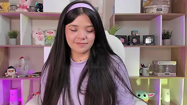 cammiefoalss online show from December 2, 8:11 pm