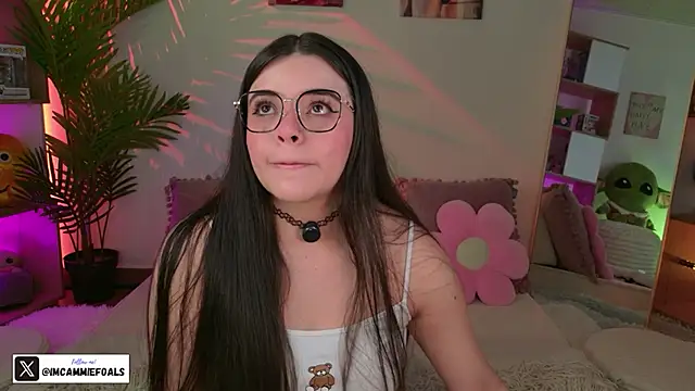 cammiefoalss online show from September 15, 1:55 pm