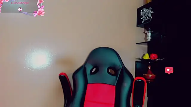 Snapshot of Kendall_hornyy chatting on February 11, 1:31 am Kendall hornyy online show from February 11, 1:31 am