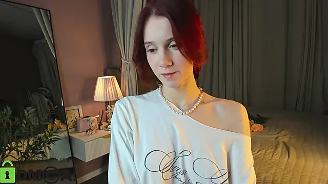 Dearly Emily online show from March 8, 5:17 pm