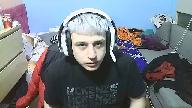 Snapshot of Nenejoven16- chatting on March 7, 7:49 pm Nenejoven16- online show from March 7, 7:49 pm