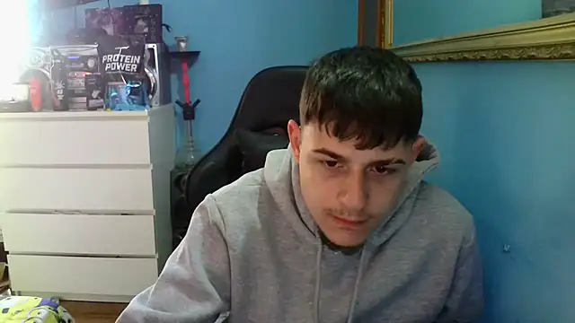 Snapshot of Nenejoven16- chatting on April 7, 7:31 am Nenejoven16- online show from April 7, 7:31 am