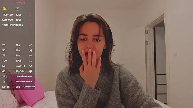 JudyAngil online show from November 6, 6:25 am