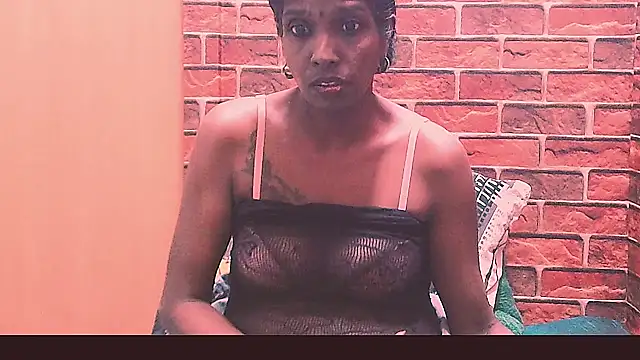 Fuckable Nasty MILF online show from June 15, 9:17 pm