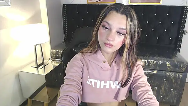 Laurita b online show from January 15, 12:47 pm