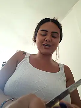 sexy-latin10 online show from January 9, 5:04 pm