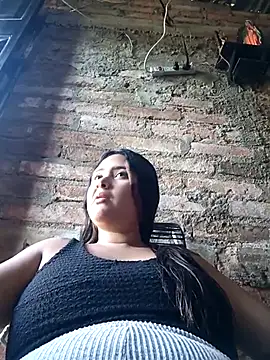 sexy-latin10 online show from May 4, 12:34 pm