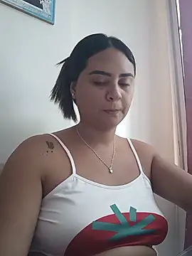 sexy-latin10 online show from June 16, 10:12 pm