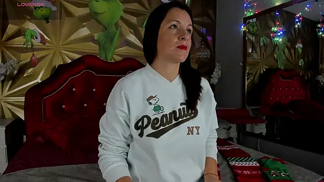 Snapshot of BarbaraTyleer chatting on December 19, 1:29 pm BarbaraTyleer online show from December 19, 1:29 pm