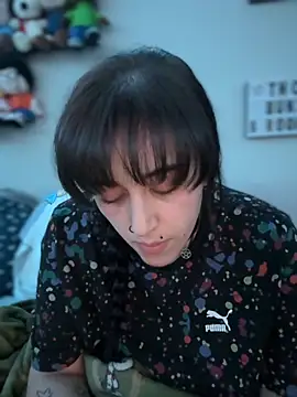 ThicBunz online show from November 13, 4:11 am