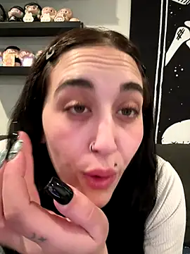 ThicBunz online show from December 14, 3:45 am