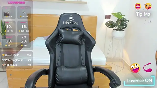 aixa 15 online show from February 10, 5:41 pm