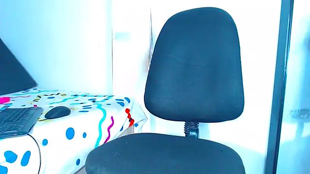 Snapshot of Megaanfox chatting on December 9, 6:57 pm Megaanfox online show from December 9, 6:57 pm