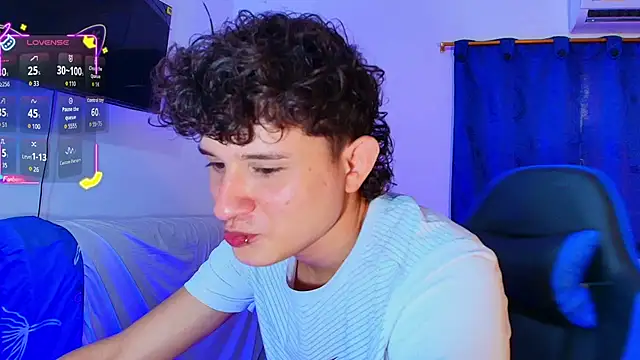 Nathan Bluee online show from February 22, 5:00 pm