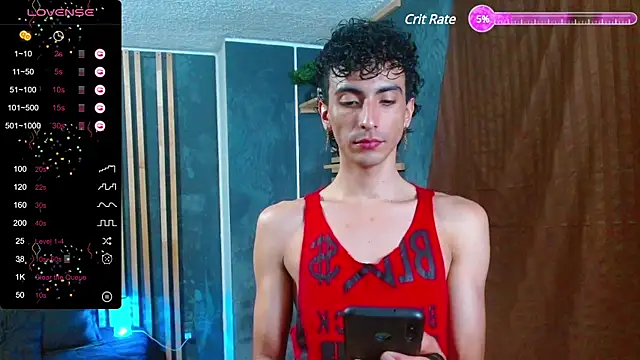 alexxis 26 online show from December 18, 3:26 am