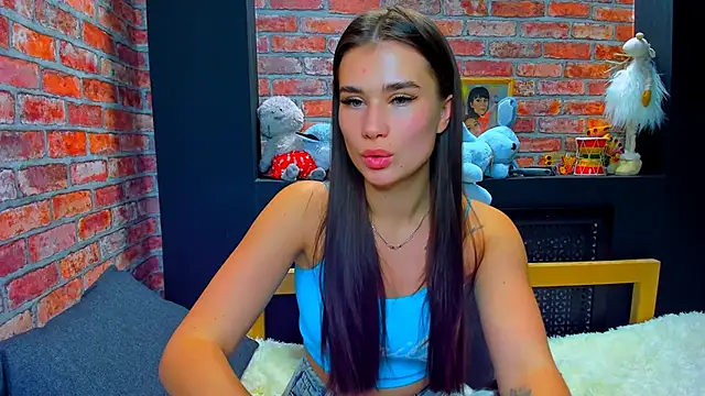 Snapshot of UrJoyy chatting on December 2, 3:58 pm UrJoyy online show from December 2, 3:58 pm