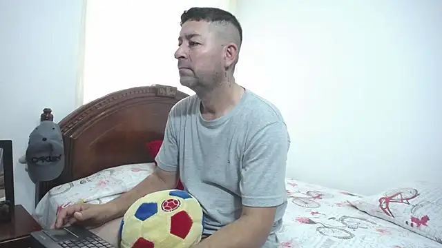 ambar jacksonn online show from September 23, 9:07 pm