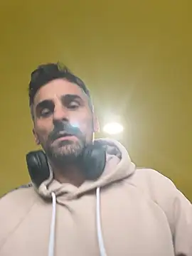 amydamarw online show from February 9, 7:23 am