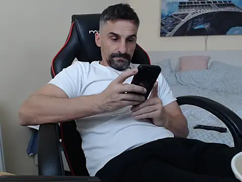 amydamarw online show from February 18, 11:17 am