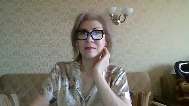 Elegant00Lady online show from July 12, 3:52 am