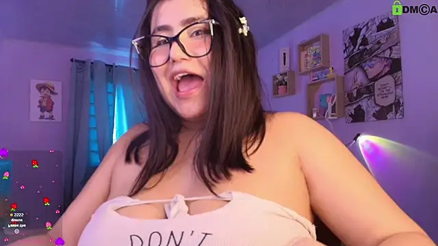 juli juliana online show from May 11, 4:04 pm