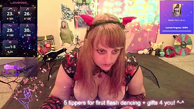 Snapshot of BabyZelda chatting on May 10, 3:23 am BabyZelda online show from May 10, 3:23 am