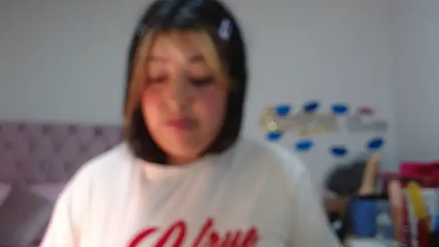 lanaqueen699 online show from January 24, 12:10 pm