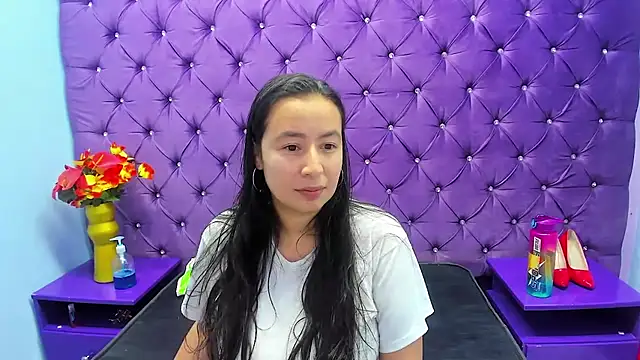 Snapshot of NaomyPrinces chatting on April 29, 1:59 pm NaomyPrinces online show from April 29, 1:59 pm