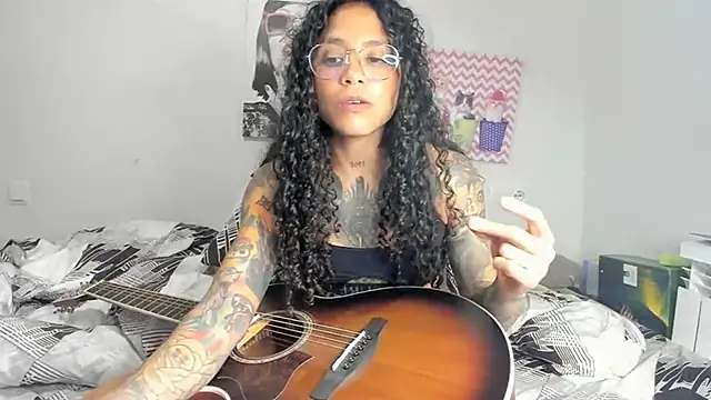 Ama music online show from February 15, 7:39 pm