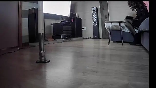 FLakiReve online show from November 13, 4:17 pm