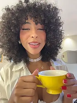 Snapshot of OSHUN_ chatting on July 12, 5:04 pm OSHUN online show from July 12, 5:04 pm