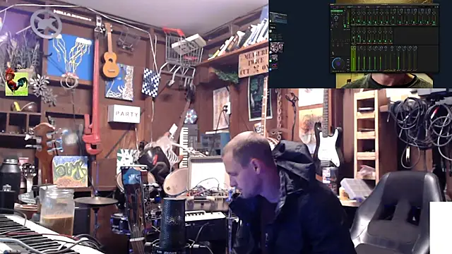 Snapshot of itsjameswebbscope chatting on November 5, 3:45 pm itsjameswebbscope online show from November 5, 3:45 pm