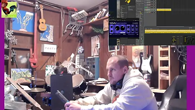 Snapshot of itsjameswebbscope chatting on November 11, 8:03 am itsjameswebbscope online show from November 11, 8:03 am