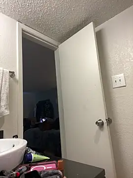 Snapshot of PrettyGal_Tingz chatting on January 18, 2:55 pm PrettyGal Tingz online show from January 18, 2:55 pm