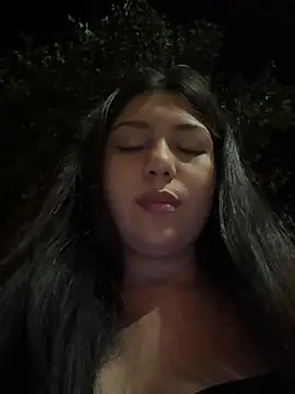 Snapshot of Maii_chan chatting on January 30, 4:16 am Maii chan online show from January 30, 4:16 am