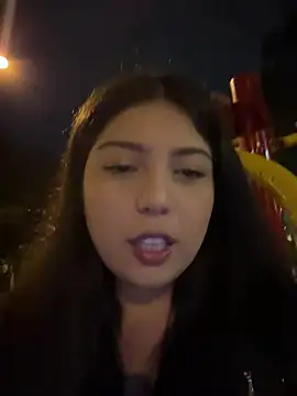 Snapshot of Maii_chan chatting on February 13, 5:16 am Maii chan online show from February 13, 5:16 am