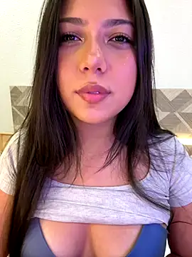 Snapshot of Maii_chan chatting on November 28, 1:19 am Maii chan online show from November 28, 1:19 am