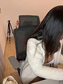 NaughtyMe online show from December 6, 9:24 pm