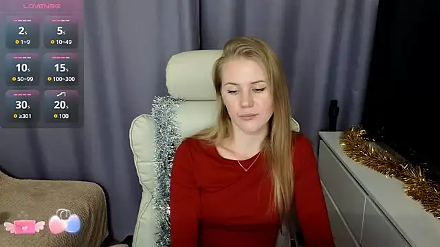 Snapshot of IsabelAllen chatting on December 21, 3:09 pm IsabelAllen online show from December 21, 3:09 pm