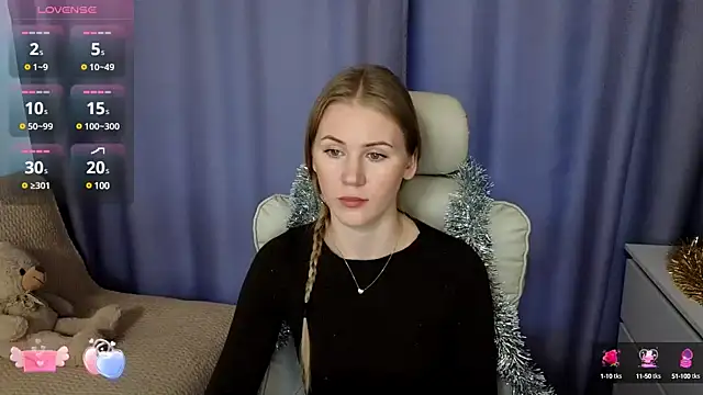 Snapshot of IsabelAllen chatting on December 27, 12:01 pm IsabelAllen online show from December 27, 12:01 pm