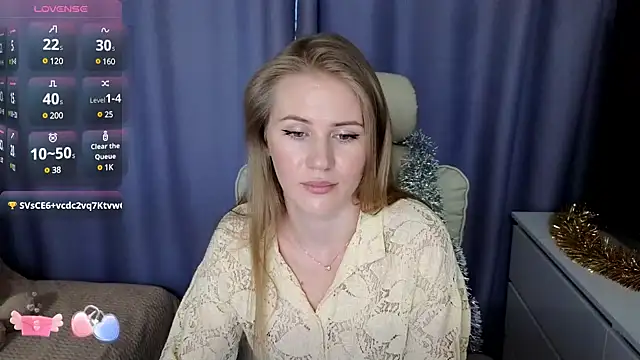 Snapshot of IsabelAllen chatting on December 28, 11:41 am IsabelAllen online show from December 28, 11:41 am