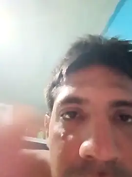 Snapshot of LiosArmando420 chatting on October 3, 4:04 pm LiosArmando420 online show from October 3, 4:04 pm