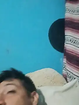 Snapshot of LiosArmando420 chatting on October 9, 12:36 pm LiosArmando420 online show from October 9, 12:36 pm