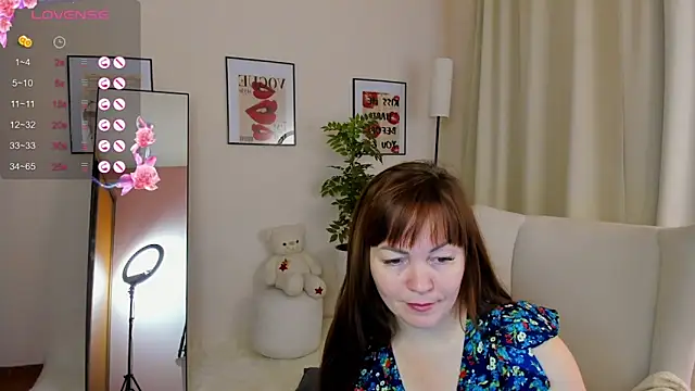 VanessaSmuth online show from November 5, 1:38 am