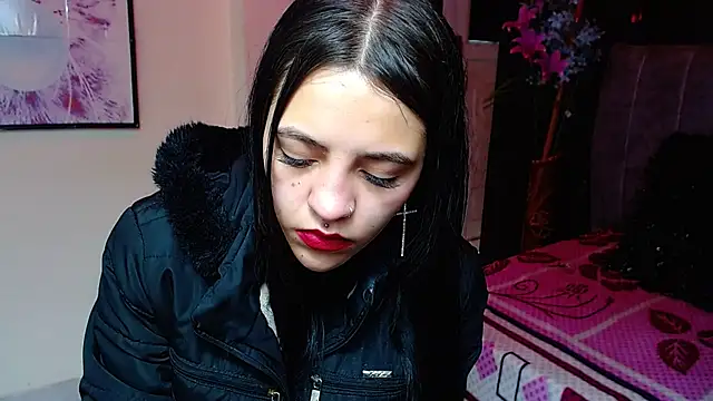 Violettasquirt online show from November 6, 2:18 pm