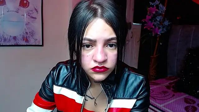 Violettasquirt online show from November 8, 2:17 pm