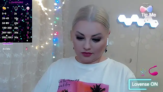 JewellKiss7 online show from June 30, 2:56 am