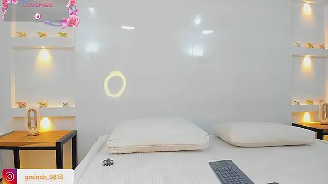 sally rosses online show from March 13, 11:41 am