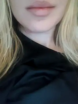 Linda 999 online show from November 10, 11:09 am